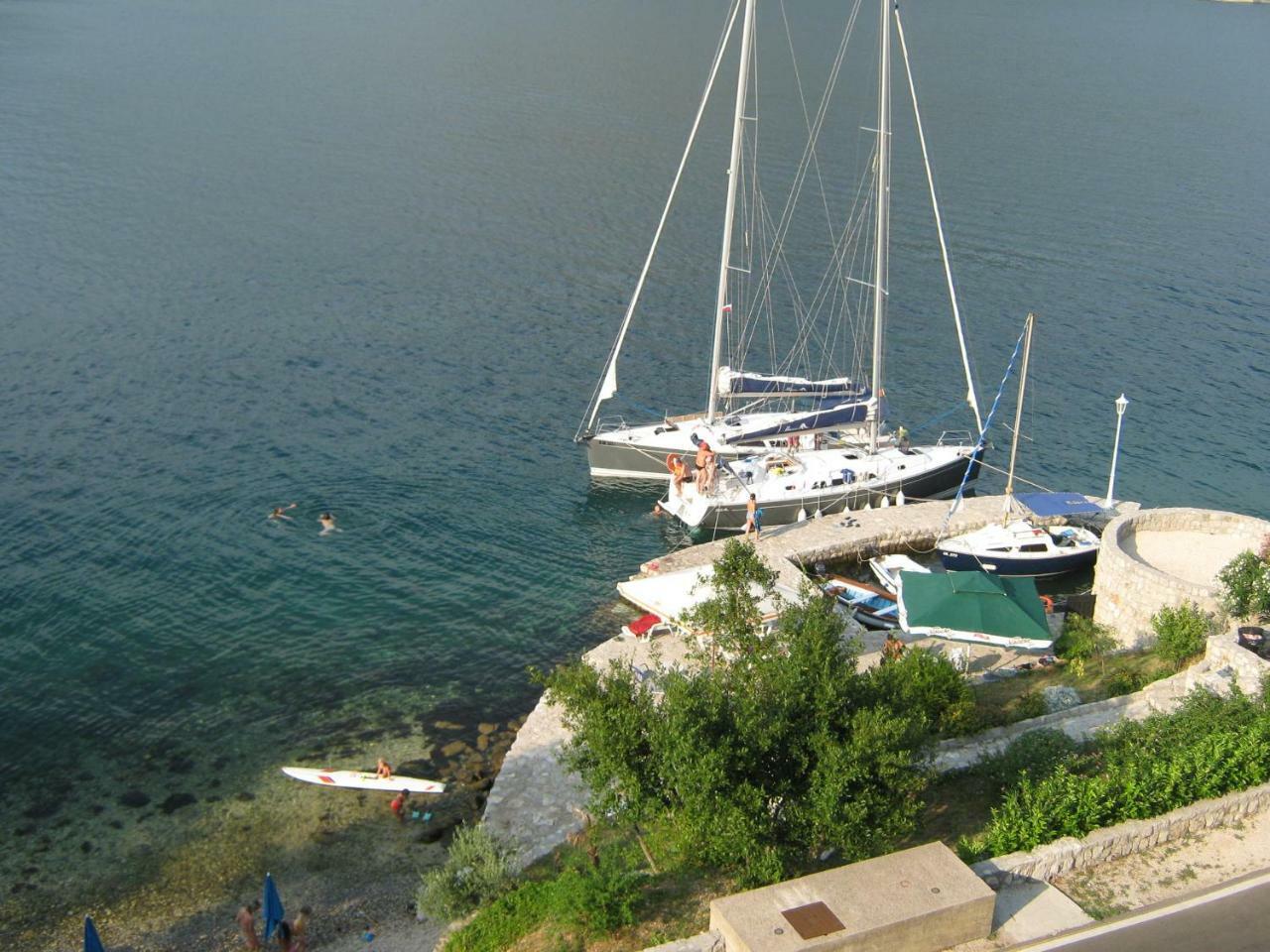 Boka Gardens Seaside Resort Kotor Bagian luar foto